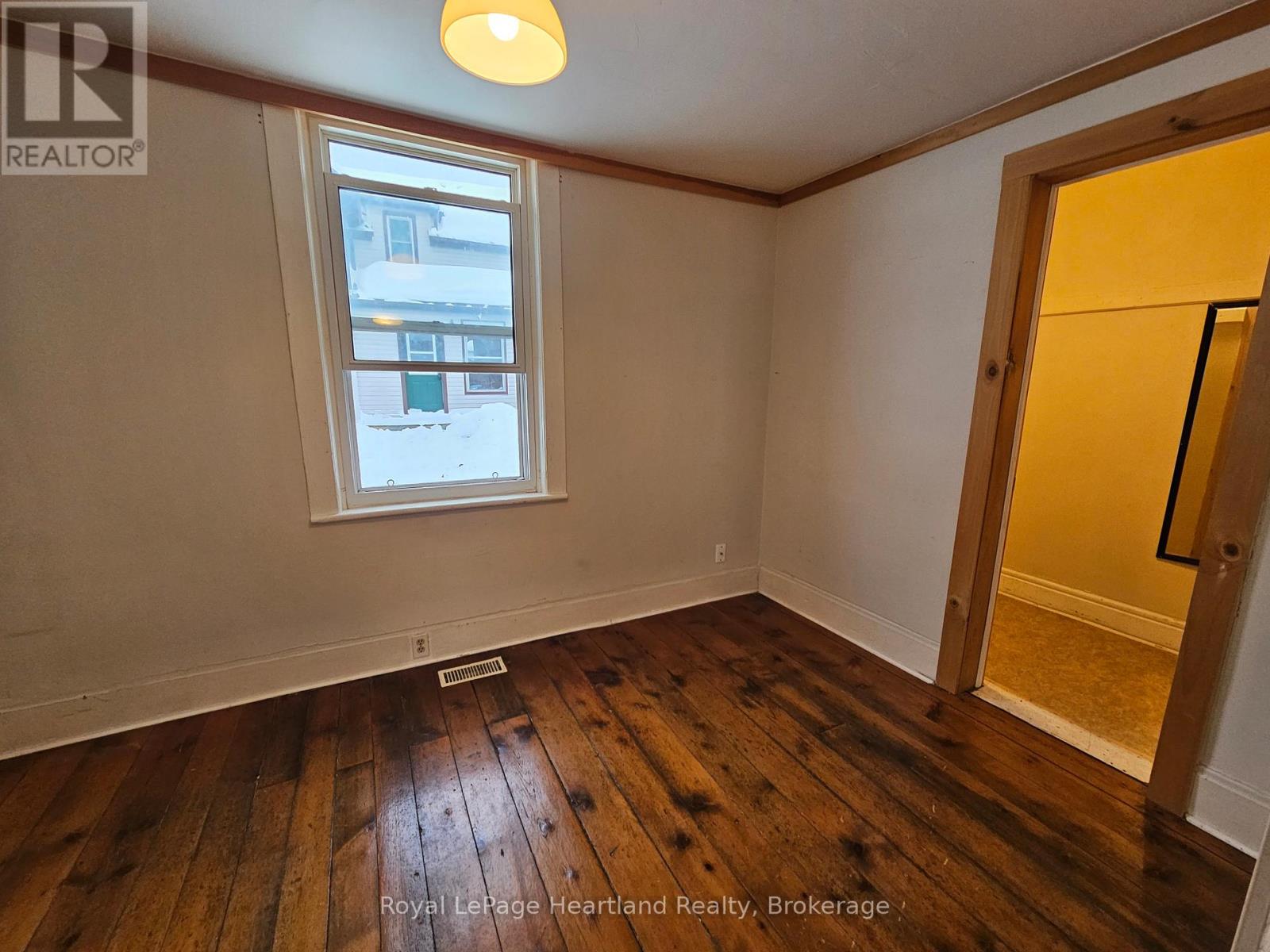 43 Trafalgar Street, Goderich, Ontario  N7A 1T3 - Photo 8 - X12144984