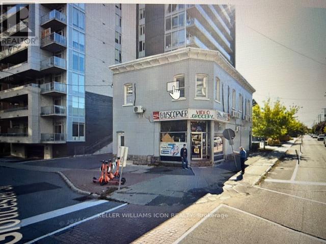 245 BAY STREET, Ottawa, Ontario