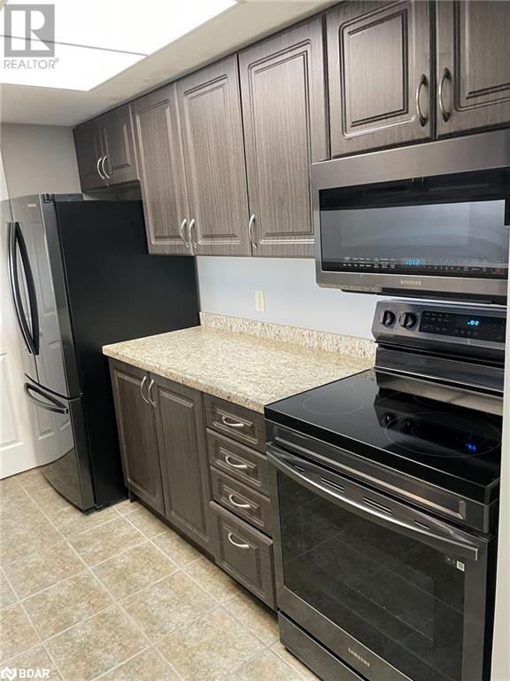 75 Ellen Street Unit# 508, Barrie, Ontario  L4N 7R6 - Photo 2 - 40739540