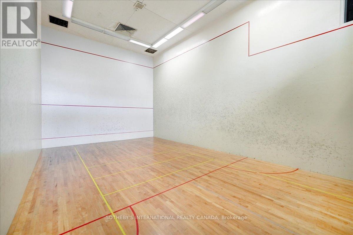 1110 - 65 Harbour Square, Toronto (Waterfront Communities), Ontario  M5J 2L4 - Photo 29 - C12285462