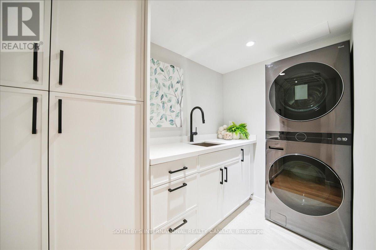 1110 - 65 Harbour Square, Toronto, Ontario  M5J 2L4 - Photo 22 - C12285462