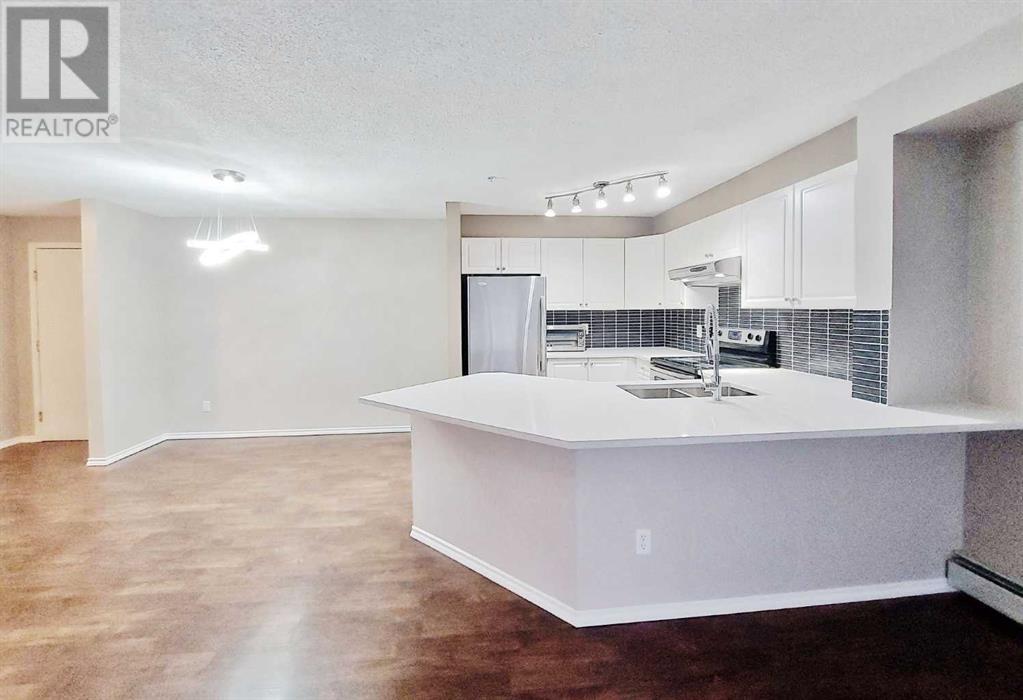 303, 1000 Somervale Court Sw, Calgary, Alberta  T2Y 4K4 - Photo 2 - A2231788