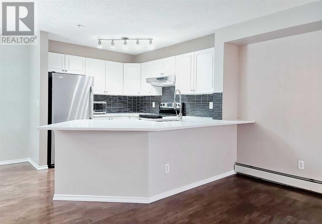 303, 1000 Somervale Court Sw, Calgary, Alberta  T2Y 4K4 - Photo 4 - A2231788