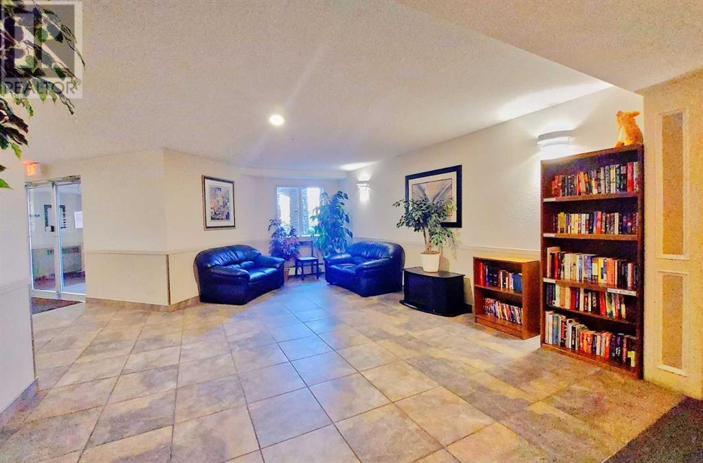 303, 1000 Somervale Court Sw, Calgary, Alberta  T2Y 4K4 - Photo 17 - A2231788
