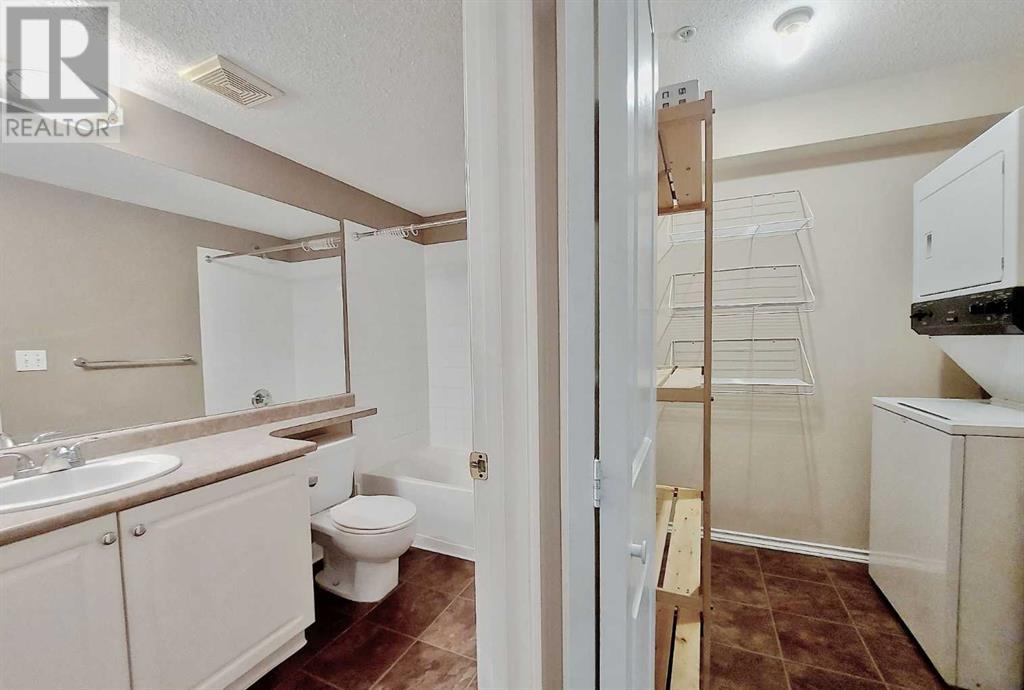 303, 1000 Somervale Court Sw, Calgary, Alberta  T2Y 4K4 - Photo 12 - A2231788