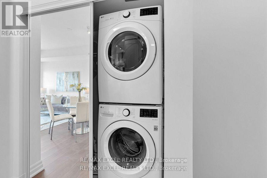 1411 - 10 Rouge Valley Drive W, Markham, Ontario  L6G 0G9 - Photo 7 - N12285630