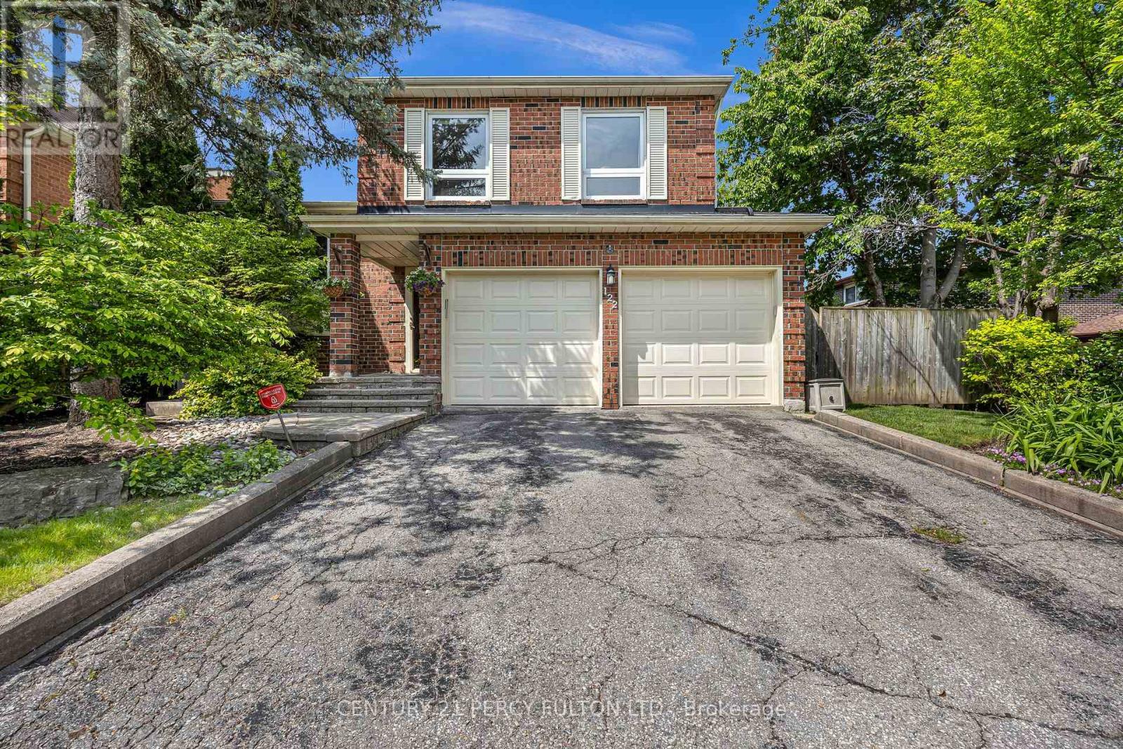 Property at 122 WOOTTEN WAY N image 1