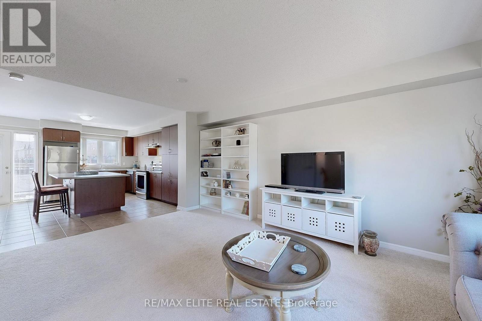 15931 Bayview Avenue, Aurora, Ontario  L4G 0S3 - Photo 11 - N12285740