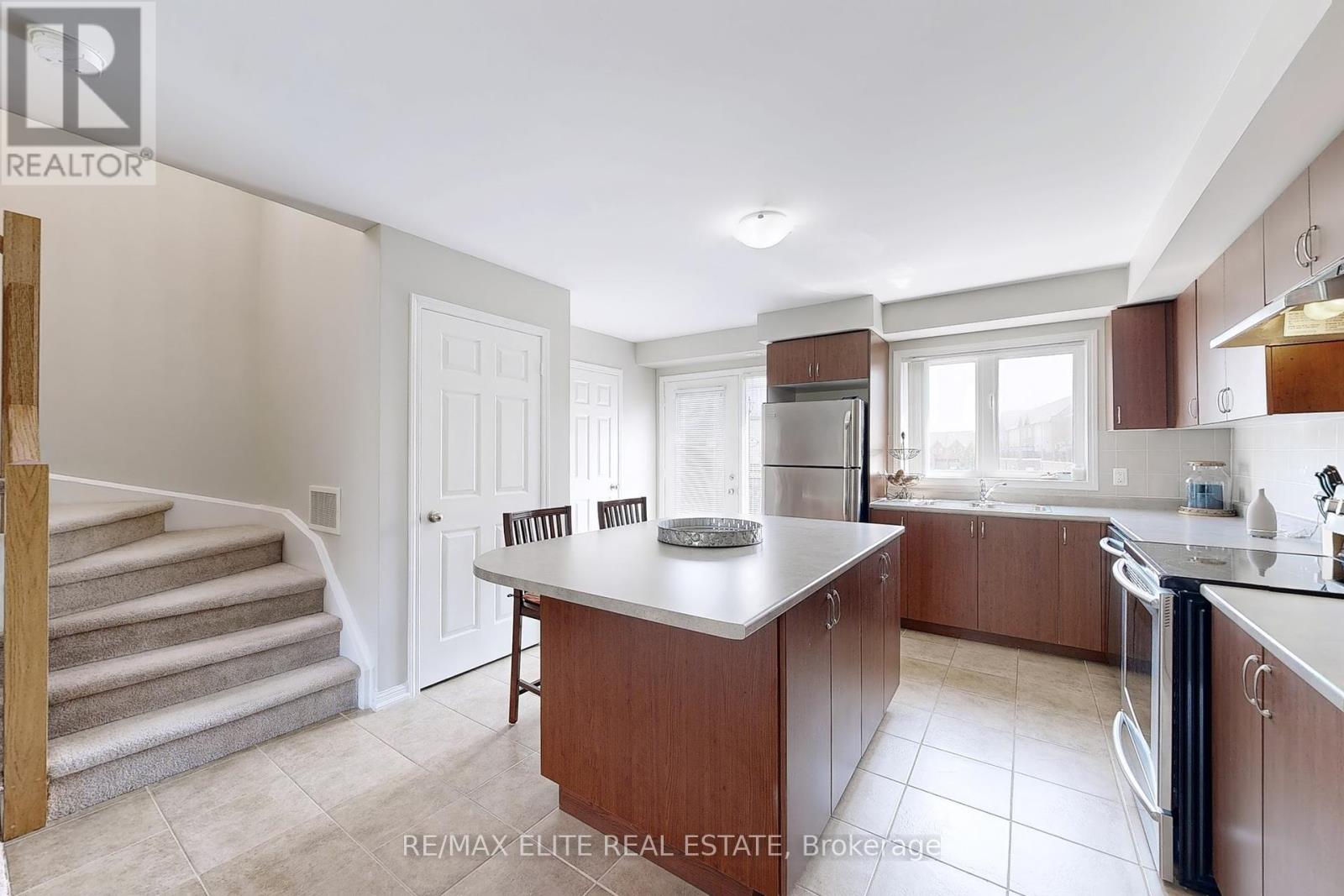 15931 Bayview Avenue, Aurora, Ontario  L4G 0S3 - Photo 14 - N12285740
