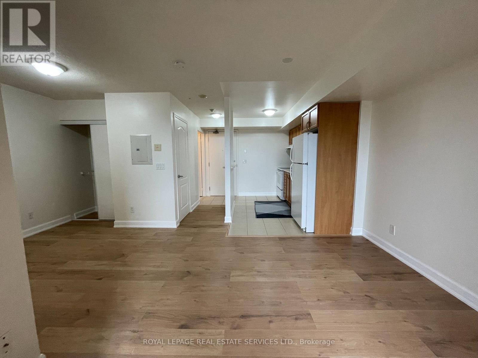 1105 - 4 Elsinore Path, Toronto, Ontario  M8V 4G7 - Photo 10 - W12285664