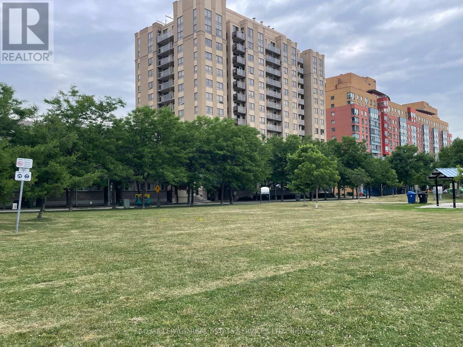 1105 - 4 Elsinore Path, Toronto, Ontario  M8V 4G7 - Photo 20 - W12285664