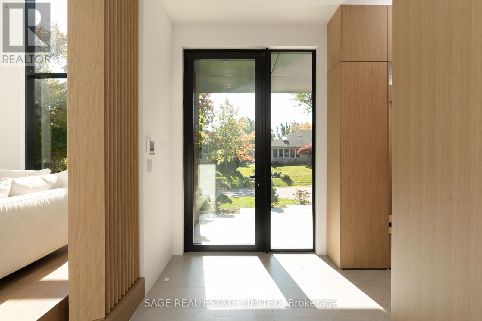 Property at 38 RAVENSBOURNE CRESCENT image 3