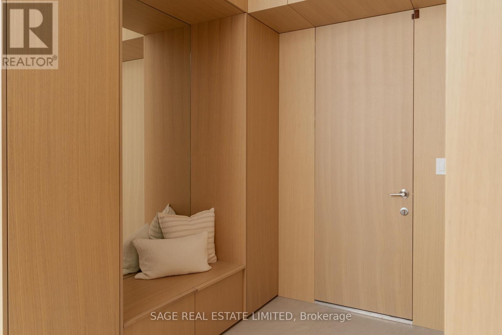 Property at 38 RAVENSBOURNE CRESCENT image 4