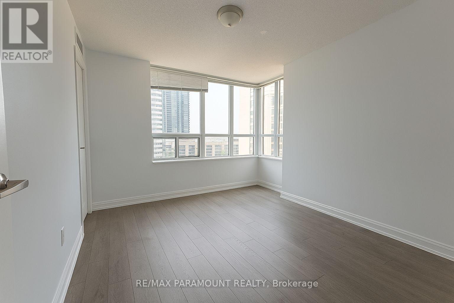 1105 - 4080 Living Arts Drive, Mississauga, Ontario  L5B 4N3 - Photo 7 - W12285720