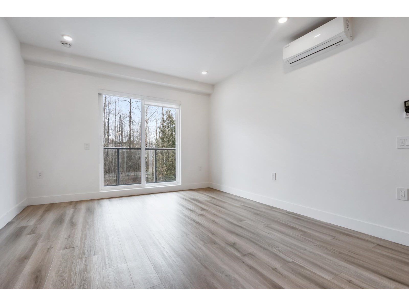 B310 8447 202 Street, Langley, British Columbia  V2Y 2B7 - Photo 12 - R3025980