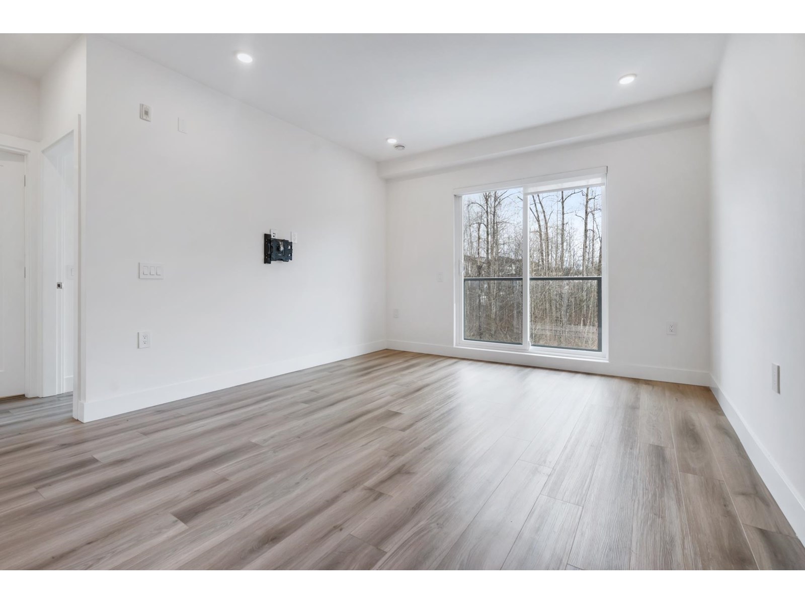 B310 8447 202 Street, Langley, British Columbia  V2Y 2B7 - Photo 11 - R3025980