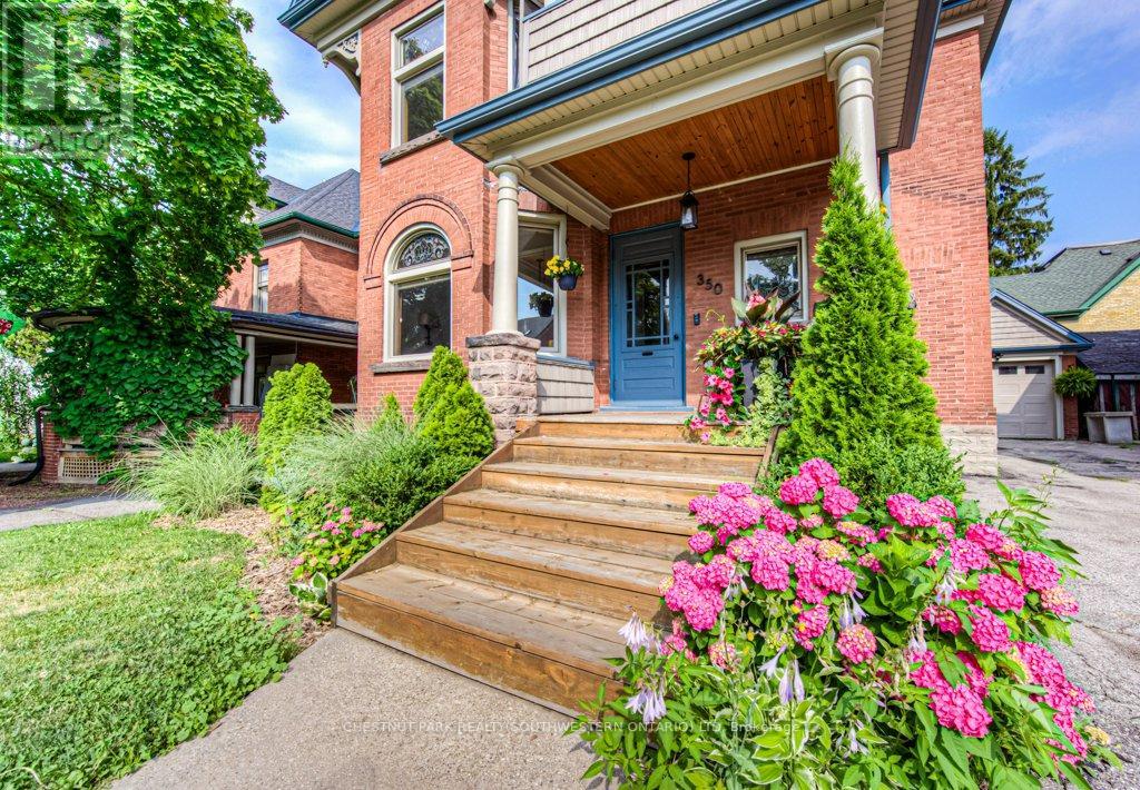 Property at 350 QUEEN STREET S image 3