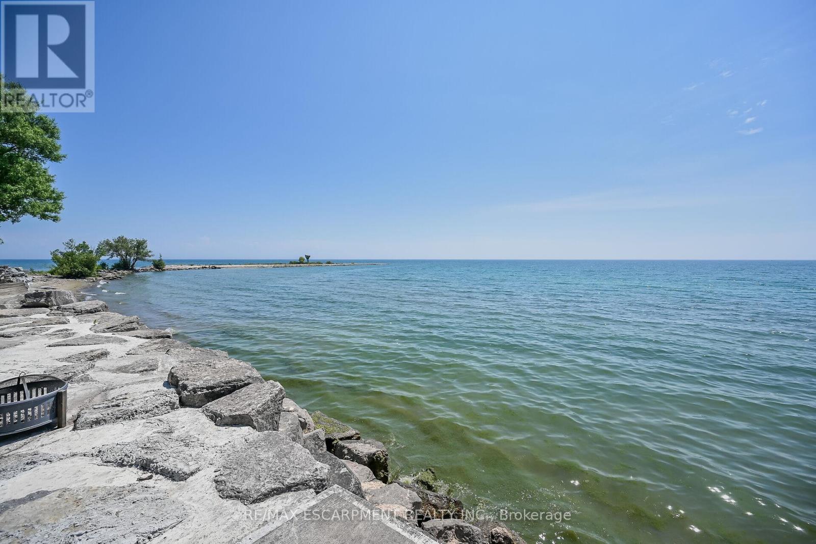 61 Horseshoe Bay Road, Haldimand, Ontario  N1A 2W8 - Photo 39 - X12285748