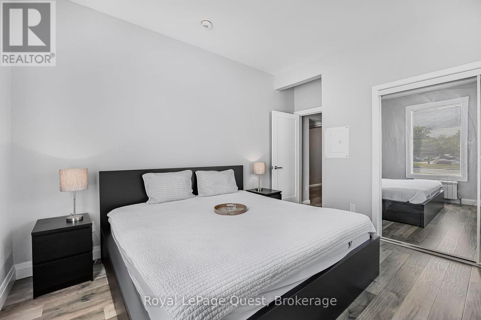 214 Mississaga Street W, Orillia, Ontario  L3V 3B5 - Photo 25 - S12255290