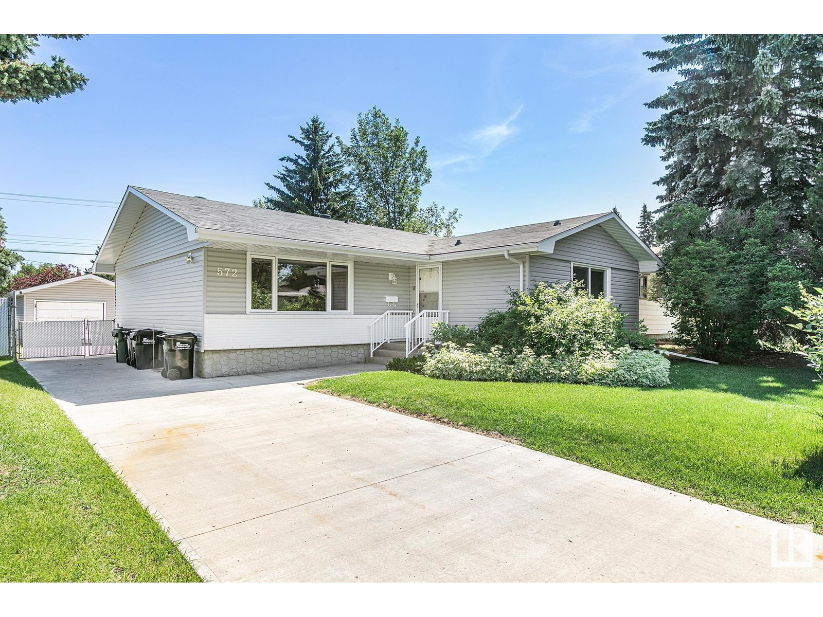 Property at 572 SAGE CR image 1
