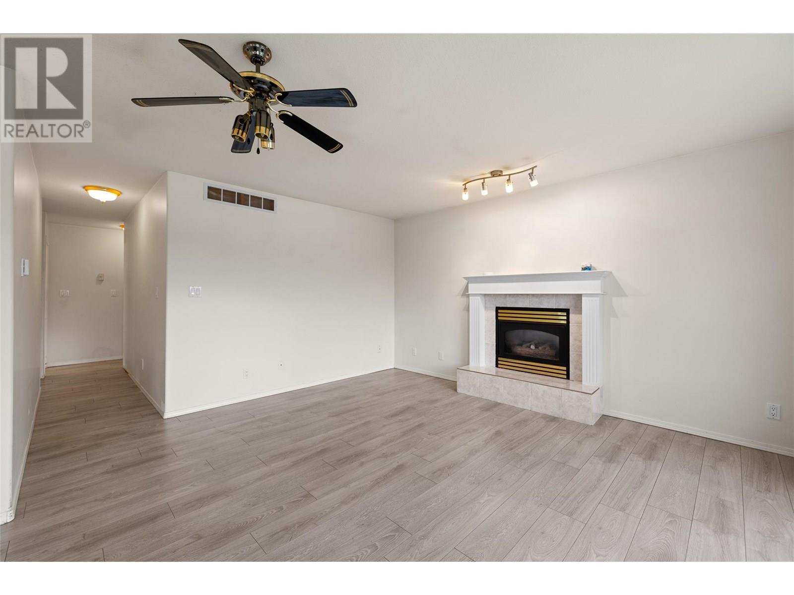 Property at 2090 Shamrock Drive image 5