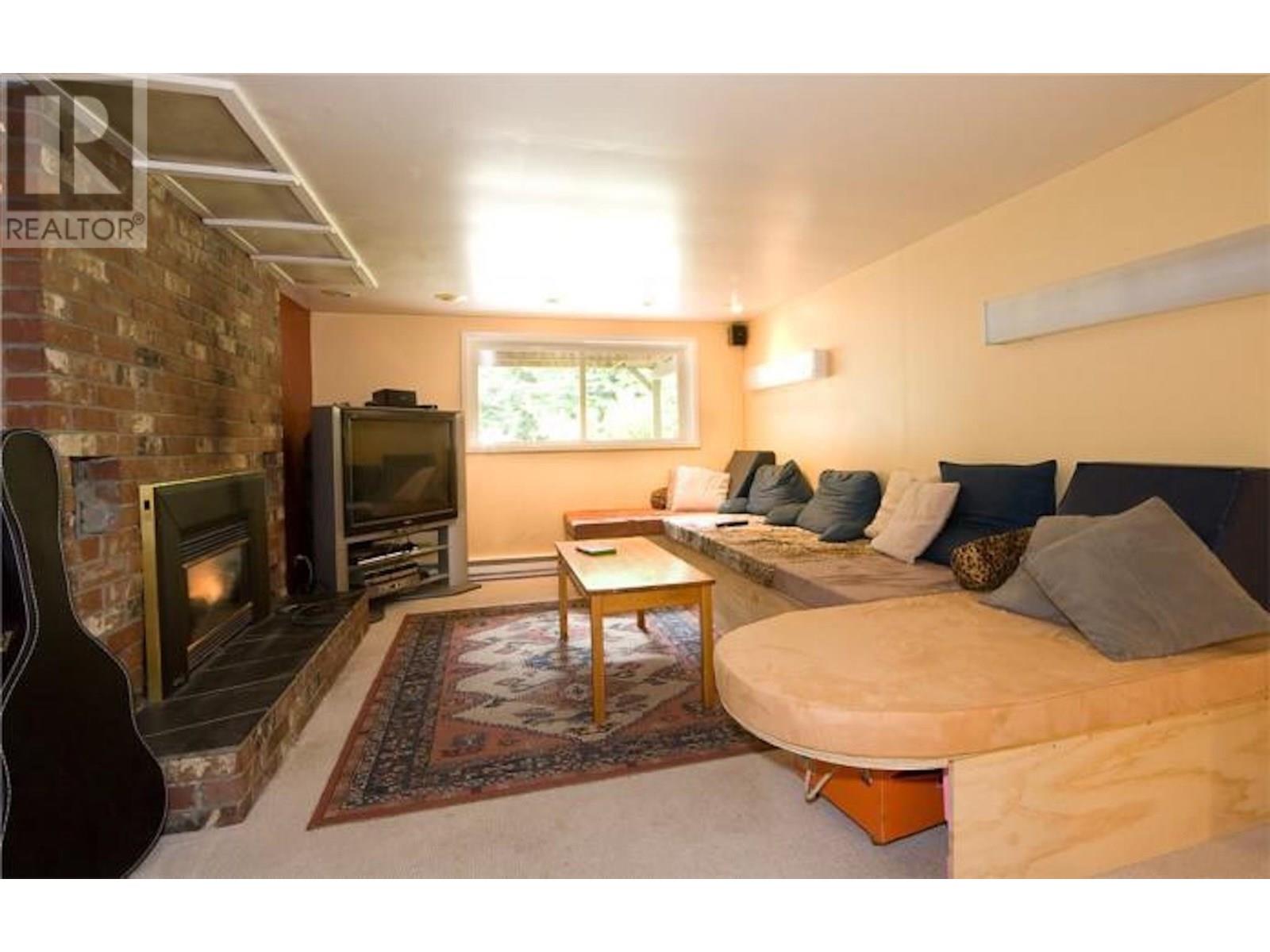 3366 Lakeside Road, Whistler, British Columbia  V8E 0B8 - Photo 12 - R2984058