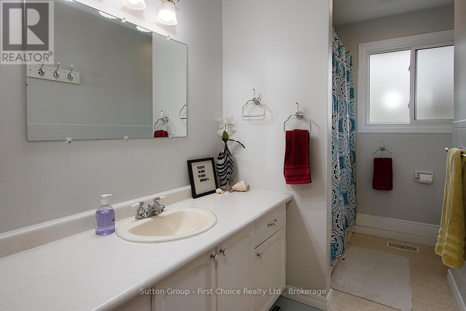 49 Demille Street, Stratford, Ontario  N4Z 1C5 - Photo 21 - X12285947