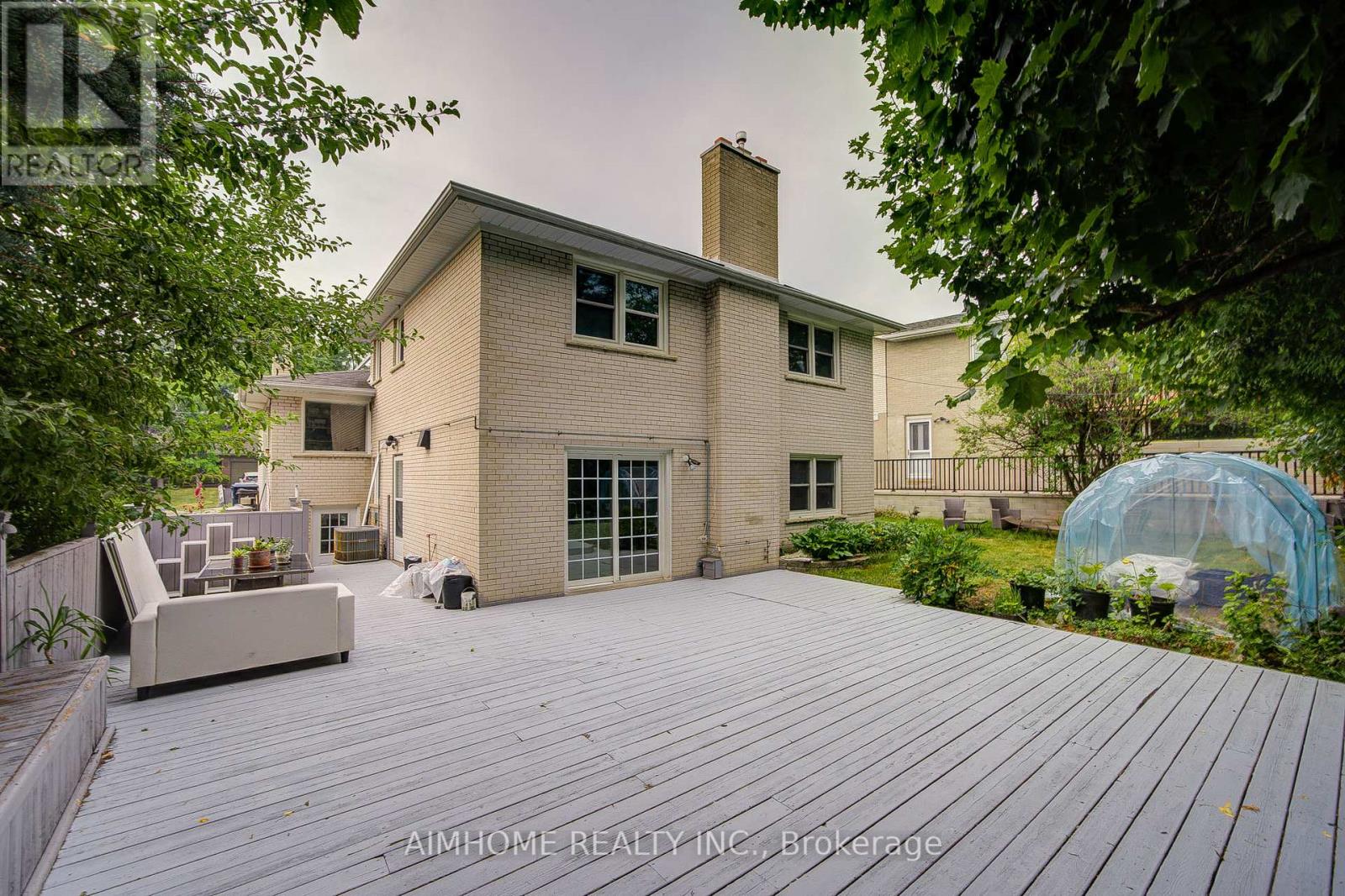 18 Colonnade Road, Toronto, Ontario  M2K 2L5 - Photo 47 - C12285760