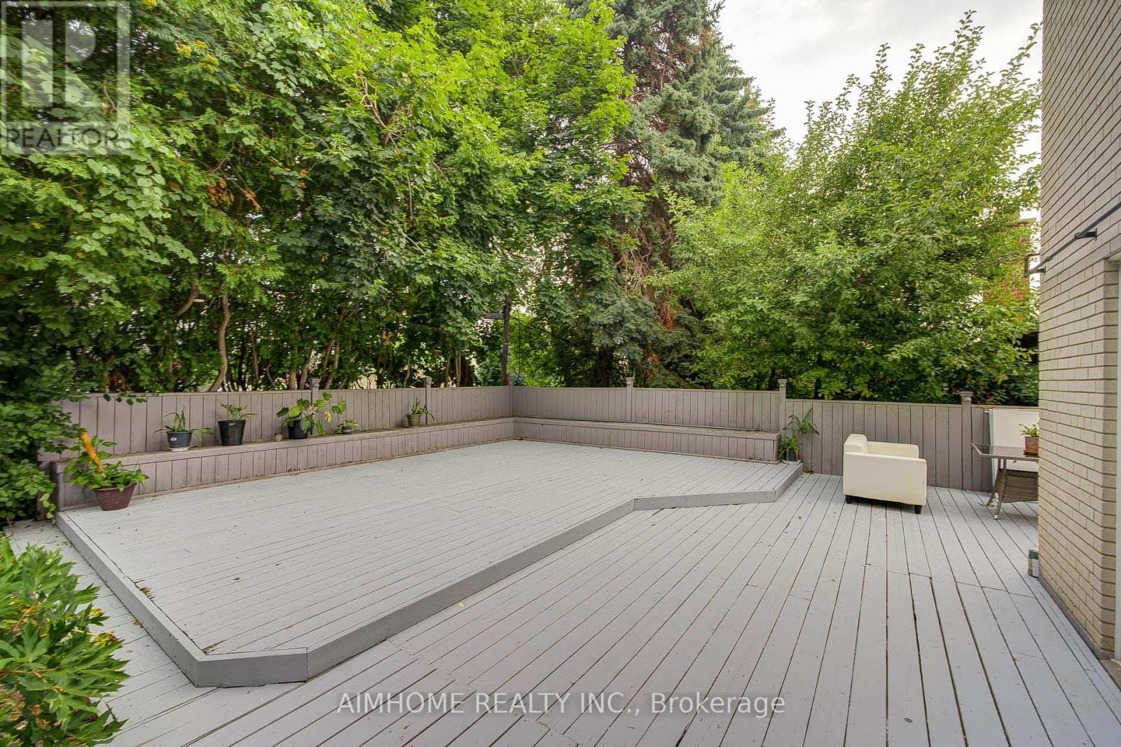 18 Colonnade Road, Toronto, Ontario  M2K 2L5 - Photo 48 - C12285760