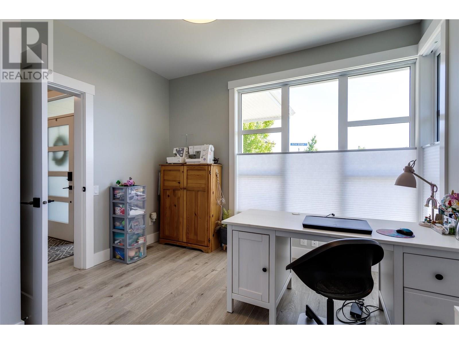 218 Echo Ridge Drive, Kelowna, British Columbia  V1V 0C9 - Photo 11 - 10356063
