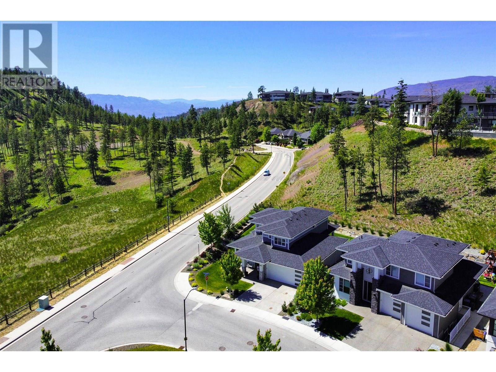 218 Echo Ridge Drive, Kelowna, British Columbia  V1V 0C9 - Photo 2 - 10356063