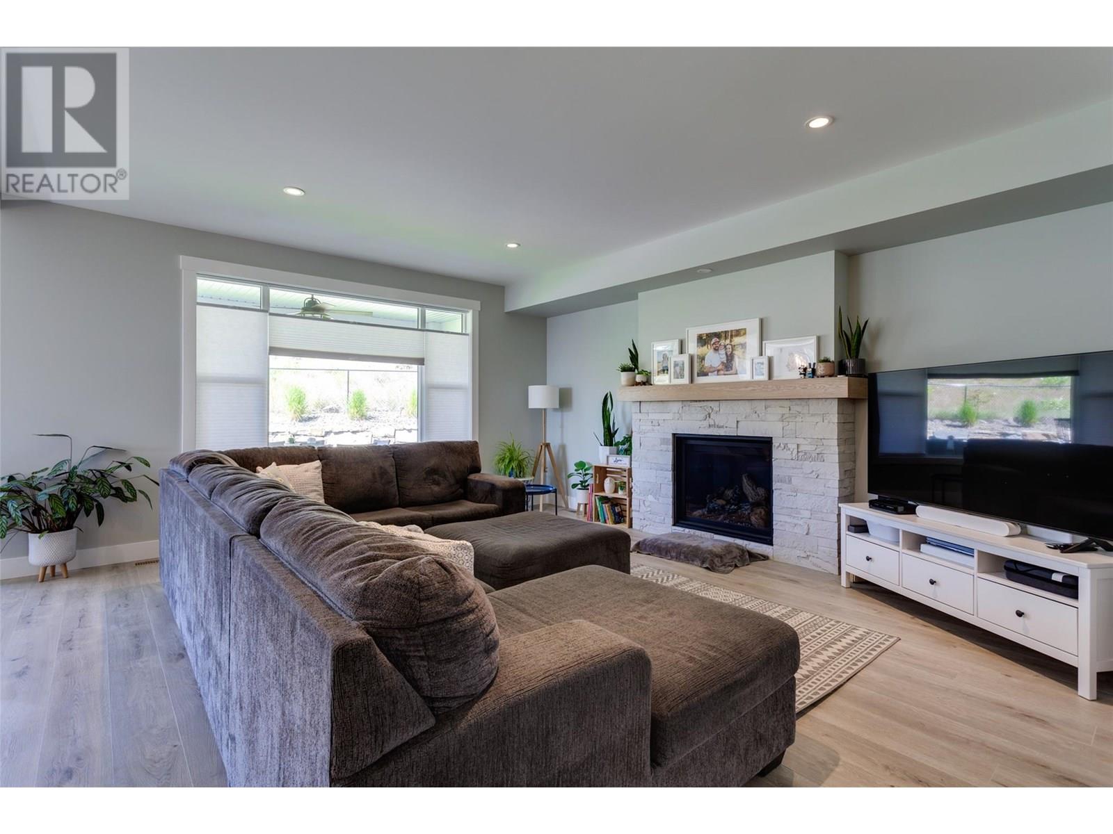 218 Echo Ridge Drive, Kelowna, British Columbia  V1V 0C9 - Photo 25 - 10356063