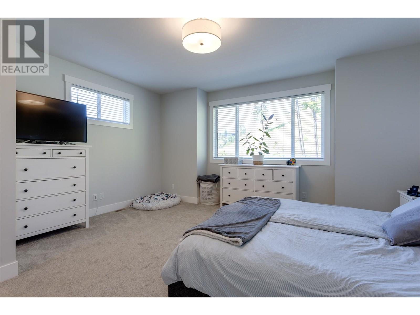 218 Echo Ridge Drive, Kelowna, British Columbia  V1V 0C9 - Photo 32 - 10356063