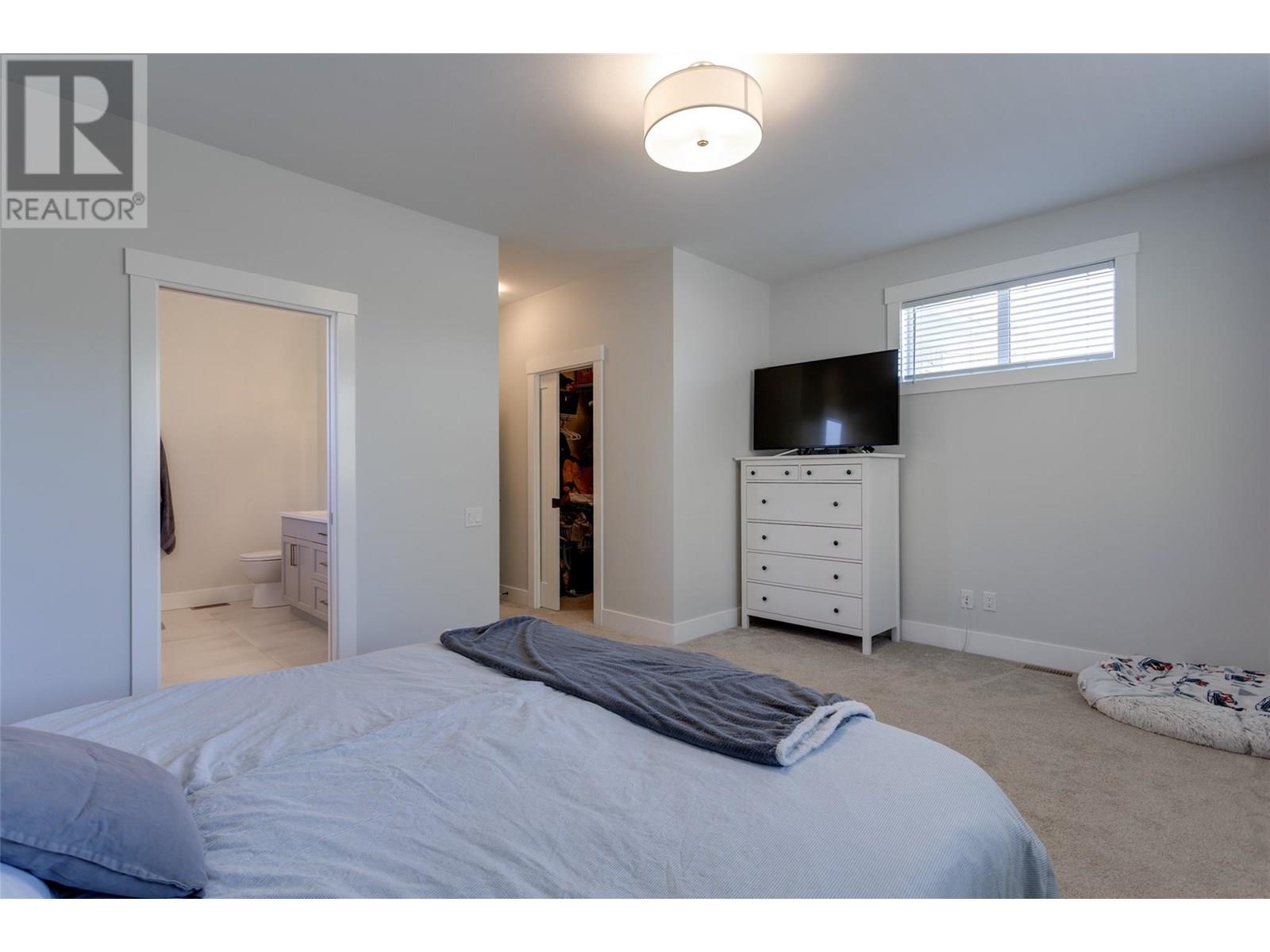 218 Echo Ridge Drive, Kelowna, British Columbia  V1V 0C9 - Photo 34 - 10356063