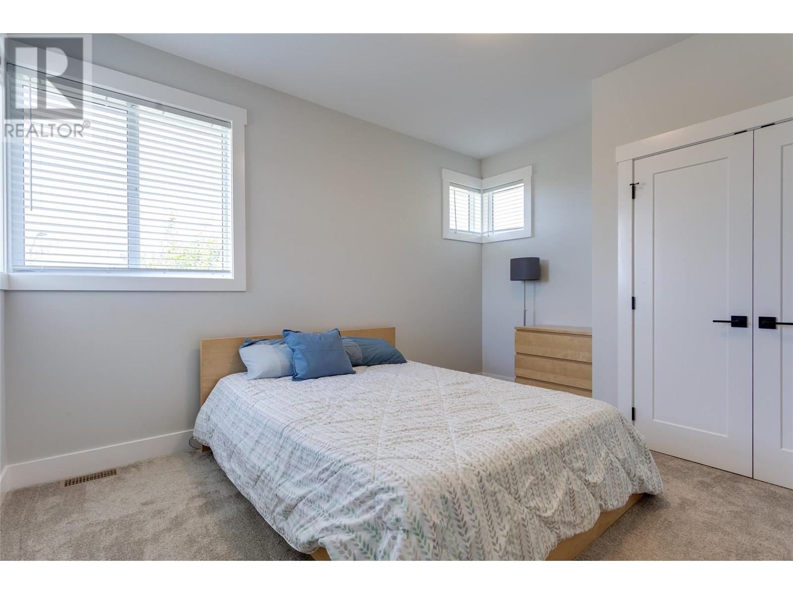 218 Echo Ridge Drive, Kelowna, British Columbia  V1V 0C9 - Photo 42 - 10356063