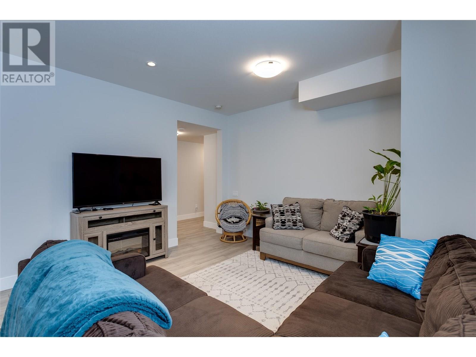 218 Echo Ridge Drive, Kelowna, British Columbia  V1V 0C9 - Photo 47 - 10356063