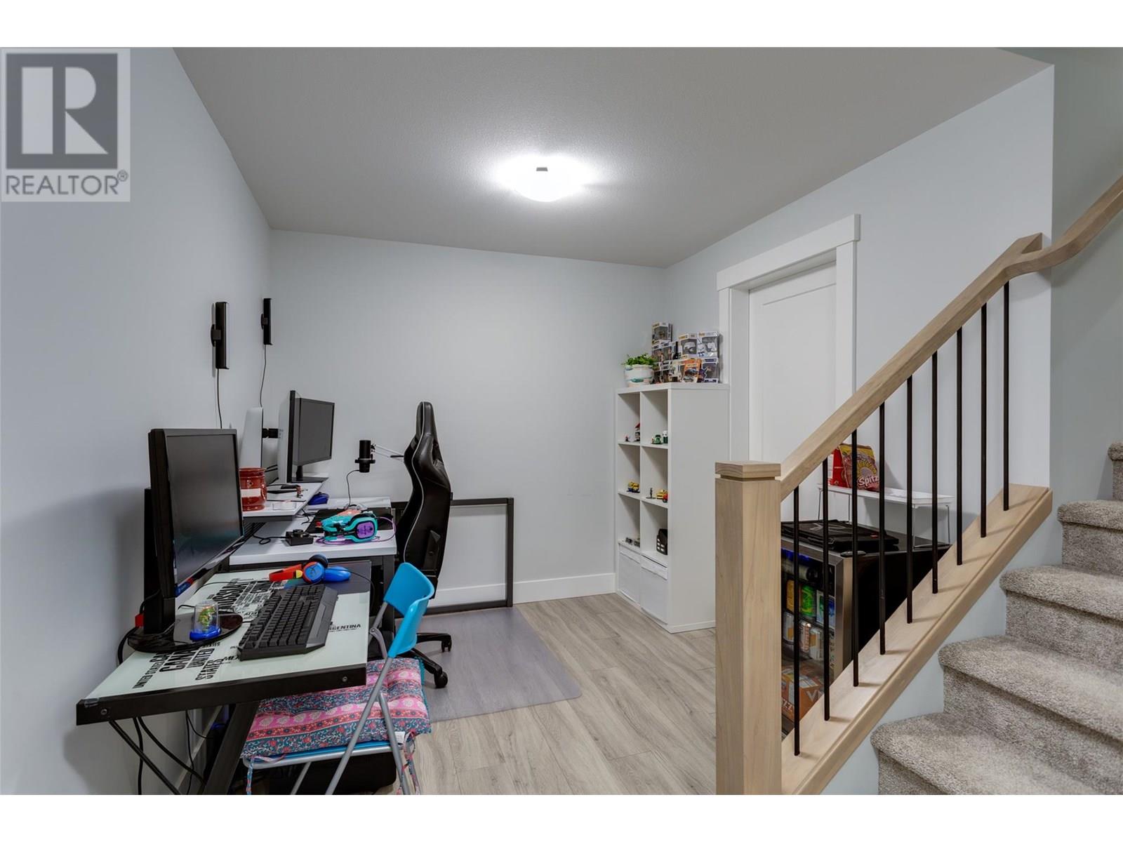 218 Echo Ridge Drive, Kelowna, British Columbia  V1V 0C9 - Photo 50 - 10356063