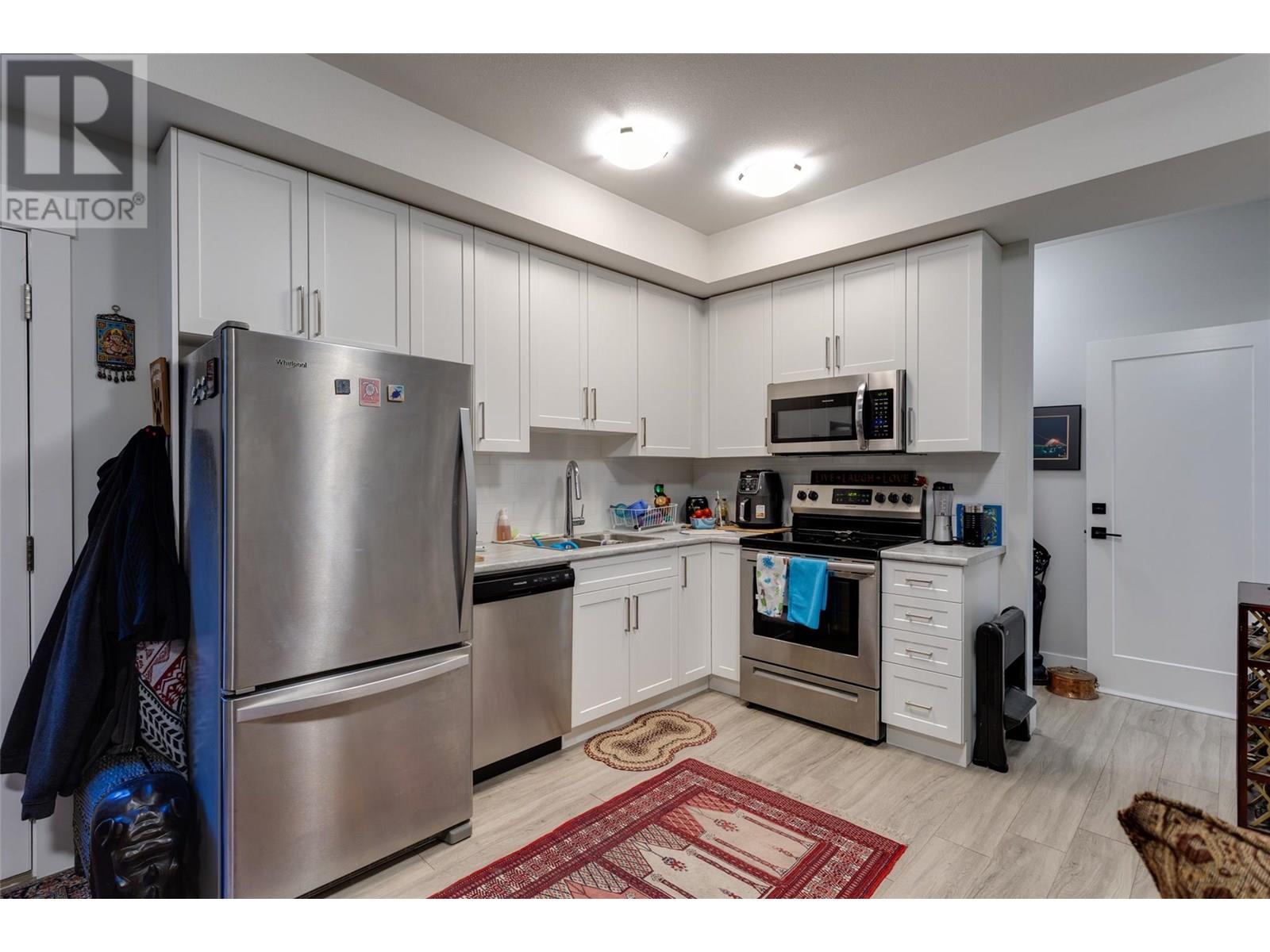 218 Echo Ridge Drive, Kelowna, British Columbia  V1V 0C9 - Photo 56 - 10356063