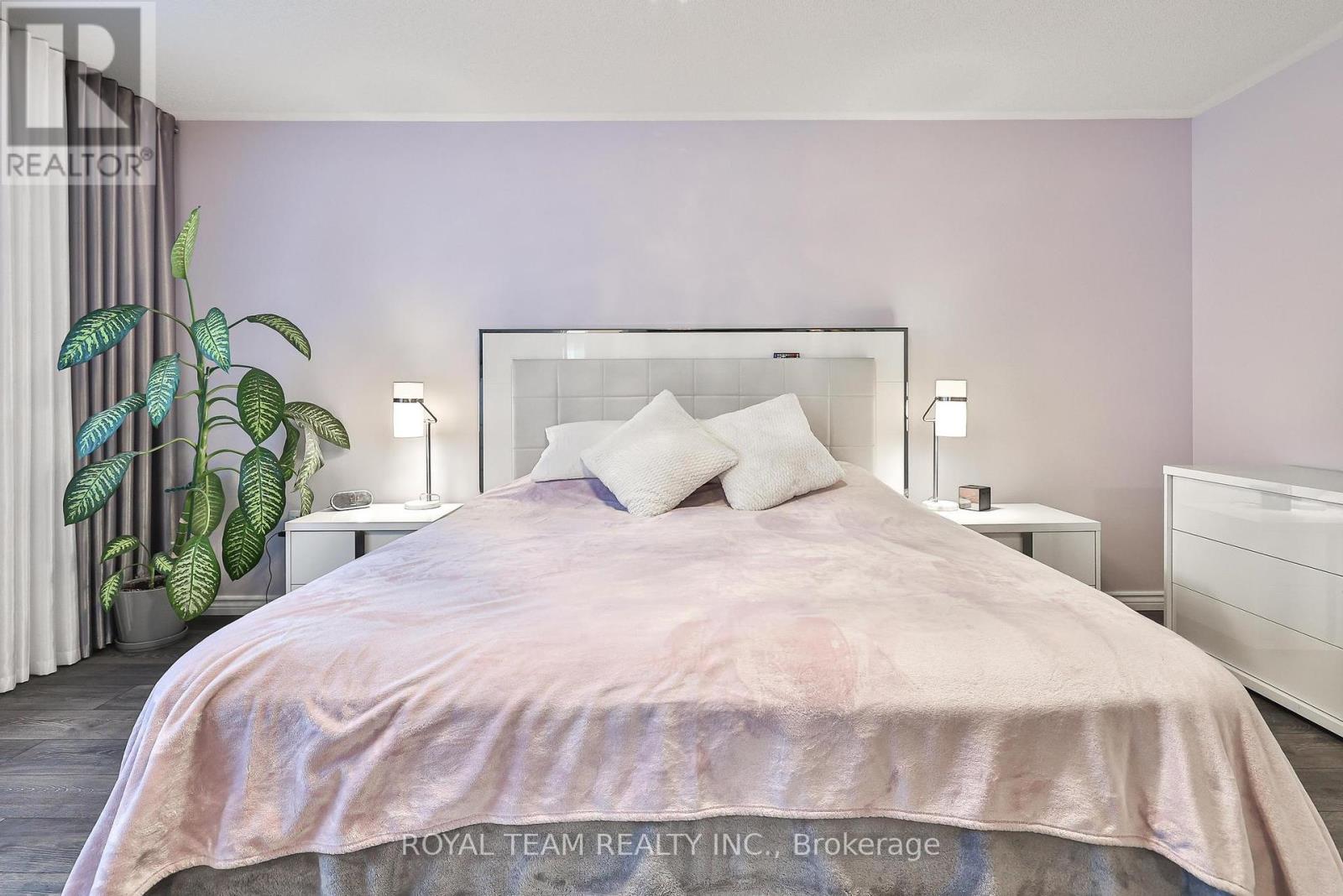 121 Professor Day Drive, Bradford West Gwillimbury, Ontario  L3Z 3B9 - Photo 24 - N12285752