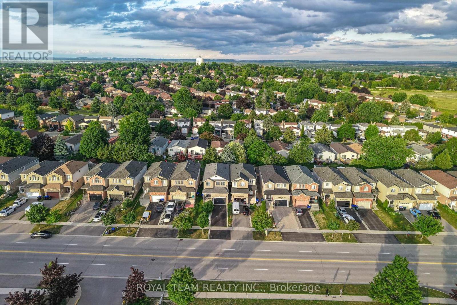 121 Professor Day Drive, Bradford West Gwillimbury, Ontario  L3Z 3B9 - Photo 33 - N12285752