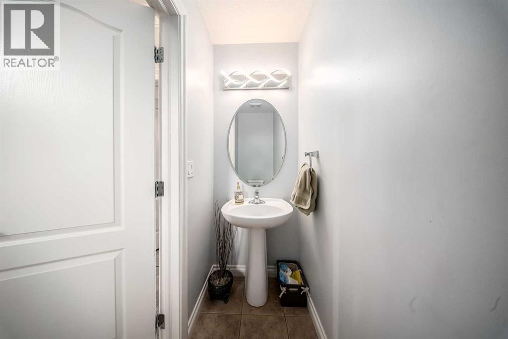 14 Garneau Gate, Carstairs, Alberta  T0M 0N0 - Photo 20 - A2219559