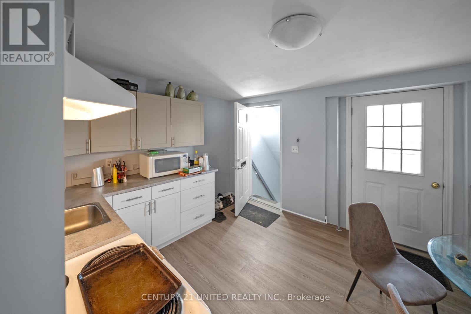 283 George Street N, Peterborough, Ontario  K9J 3H3 - Photo 11 - X12285836