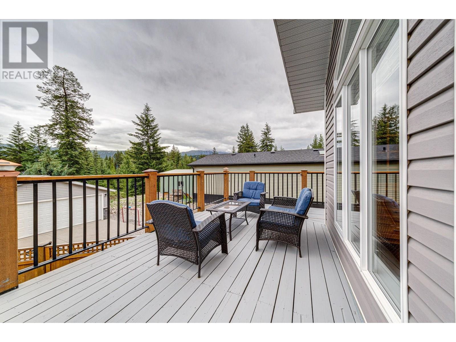 48 Darby Crescent, Elkford, British Columbia  V0B 1H0 - Photo 16 - 10355596