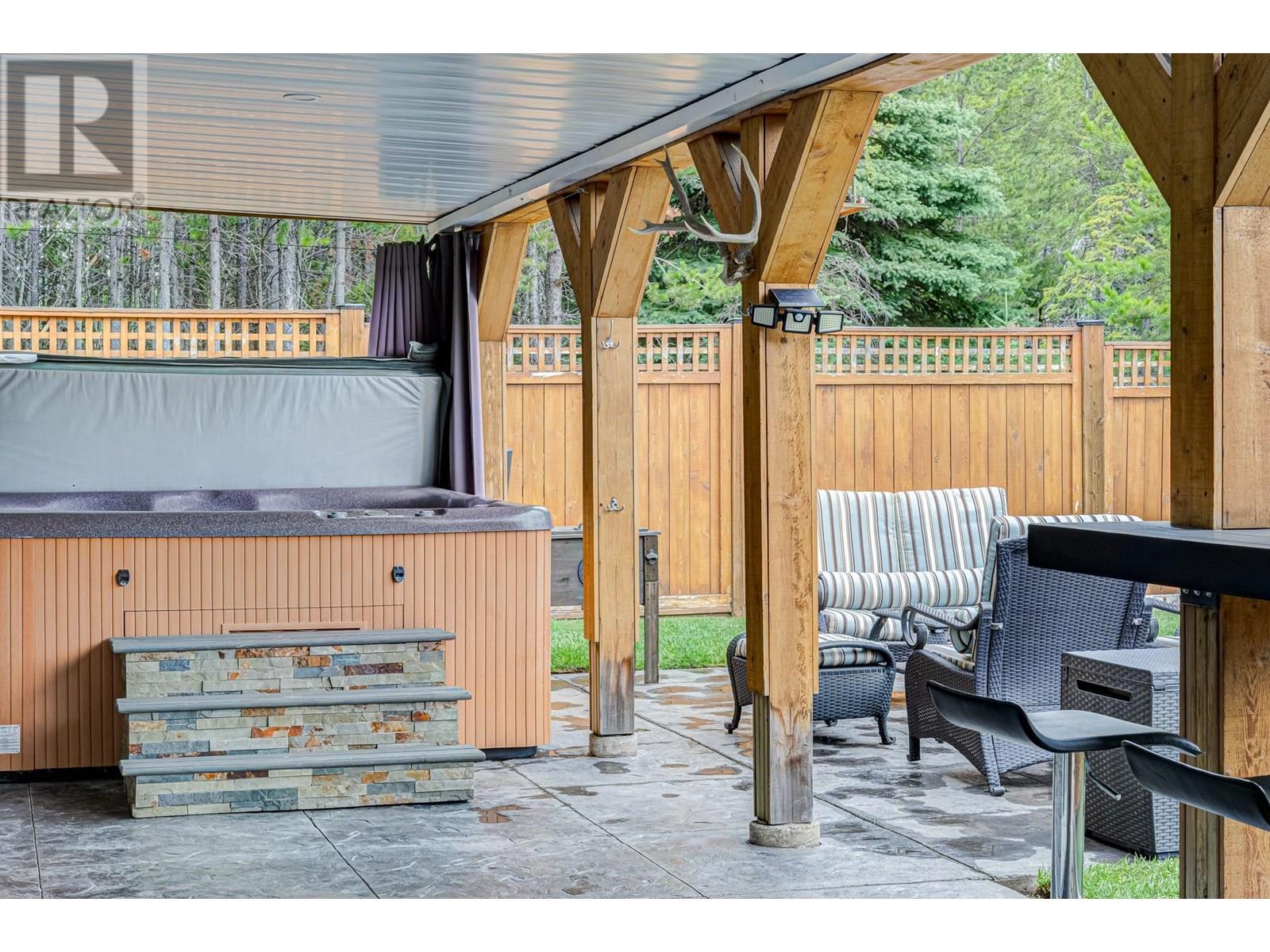 48 Darby Crescent, Elkford, British Columbia  V0B 1H0 - Photo 70 - 10355596