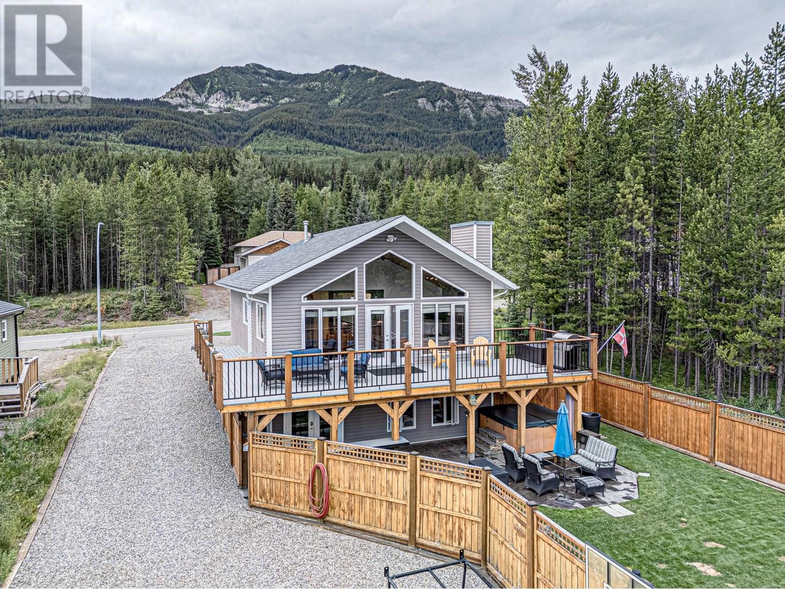 48 Darby Crescent