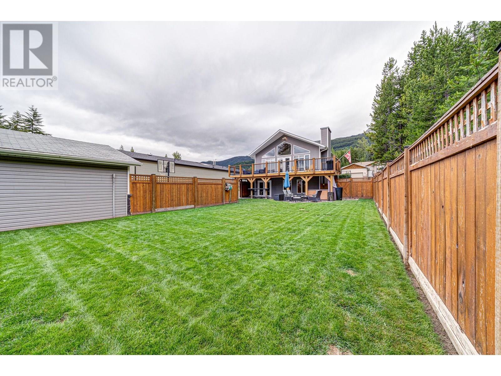 48 Darby Crescent