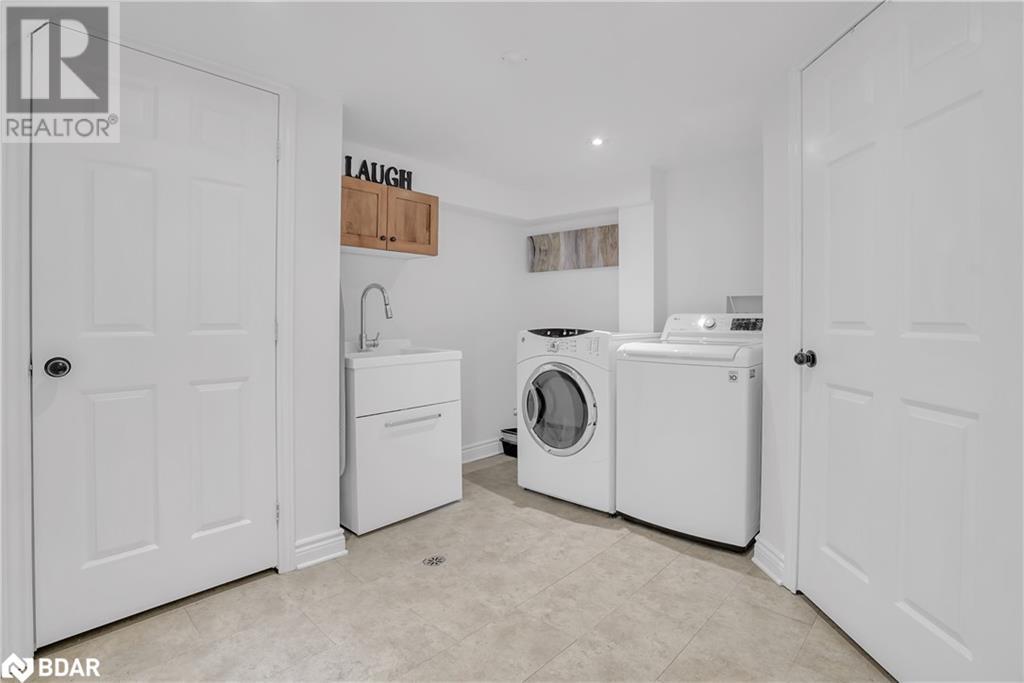 36 Dalton Street, Barrie, Ontario  L4N 1M3 - Photo 32 - 40741530