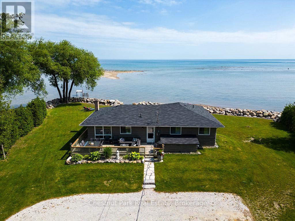 139 Teskey Drive, Blue Mountains, Ontario  N0H 1J0 - Photo 6 - X12245469