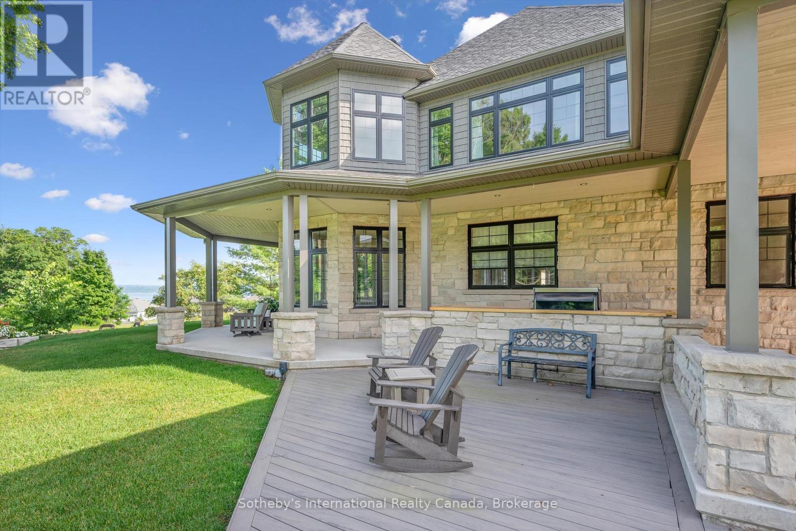 511 Algonquin Trail, Georgian Bluffs, Ontario  N0H 1S0 - Photo 40 - X12285874