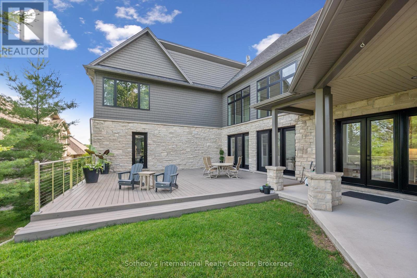 511 Algonquin Trail, Georgian Bluffs, Ontario  N0H 1S0 - Photo 41 - X12285874